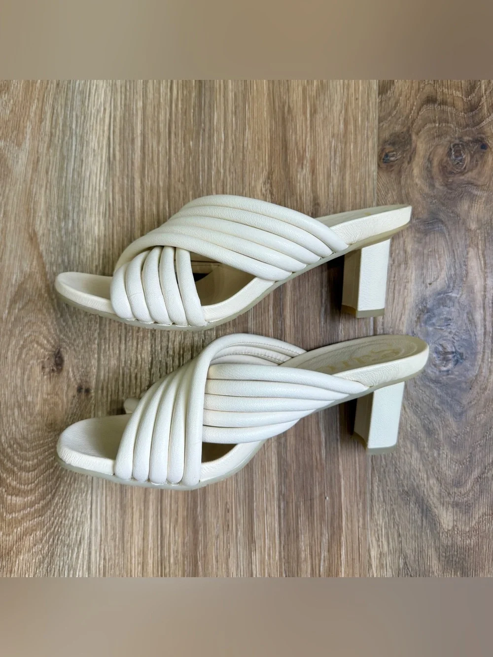 Pedro Garcia Cream Padded Leather Slide Sandals Block Heel Size 38.5